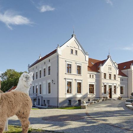 Palac Mortegi Hotel & Spa- Restauracja Szlachecka, Spa, Basen, Sauny, Jazda Konna, Mini Zoo- Luksus, Relaks I Przyroda W Jednym! Lubawa Ngoại thất bức ảnh