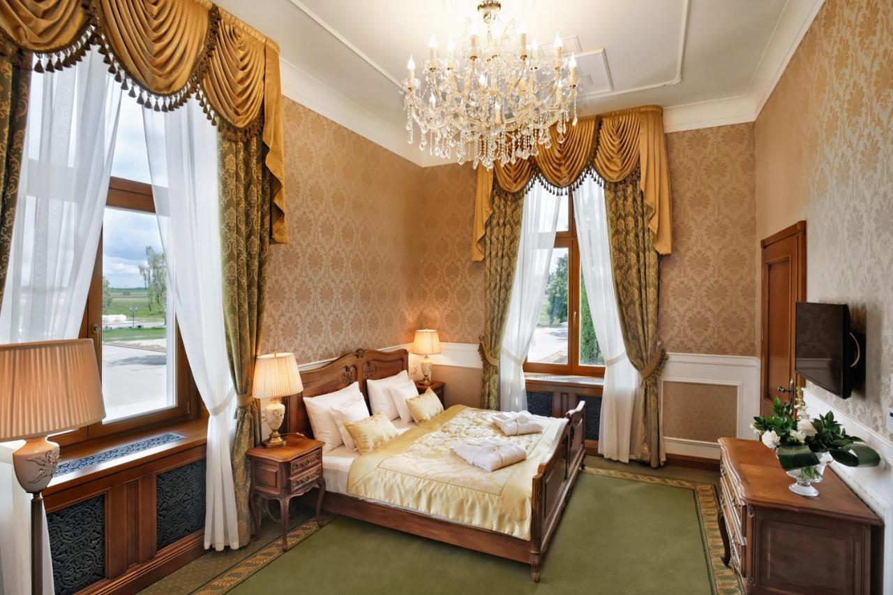 Palac Mortegi Hotel & Spa- Restauracja Szlachecka, Spa, Basen, Sauny, Jazda Konna, Mini Zoo- Luksus, Relaks I Przyroda W Jednym! Lubawa Ngoại thất bức ảnh